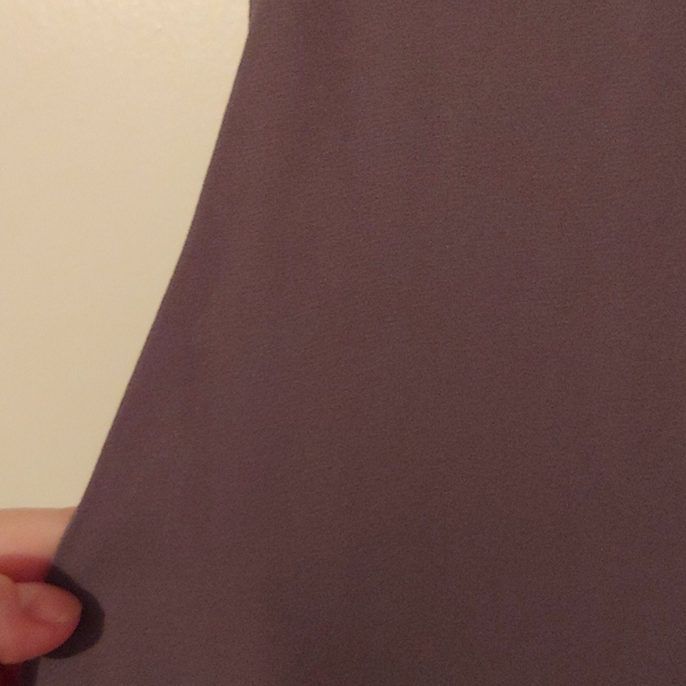 Gray tank - Picture 3 of 3